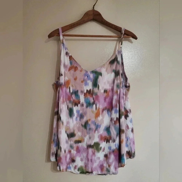 White Floral Stretch Challis Cami Torrid multi color tank | Size 1X - Picture 1 of 4